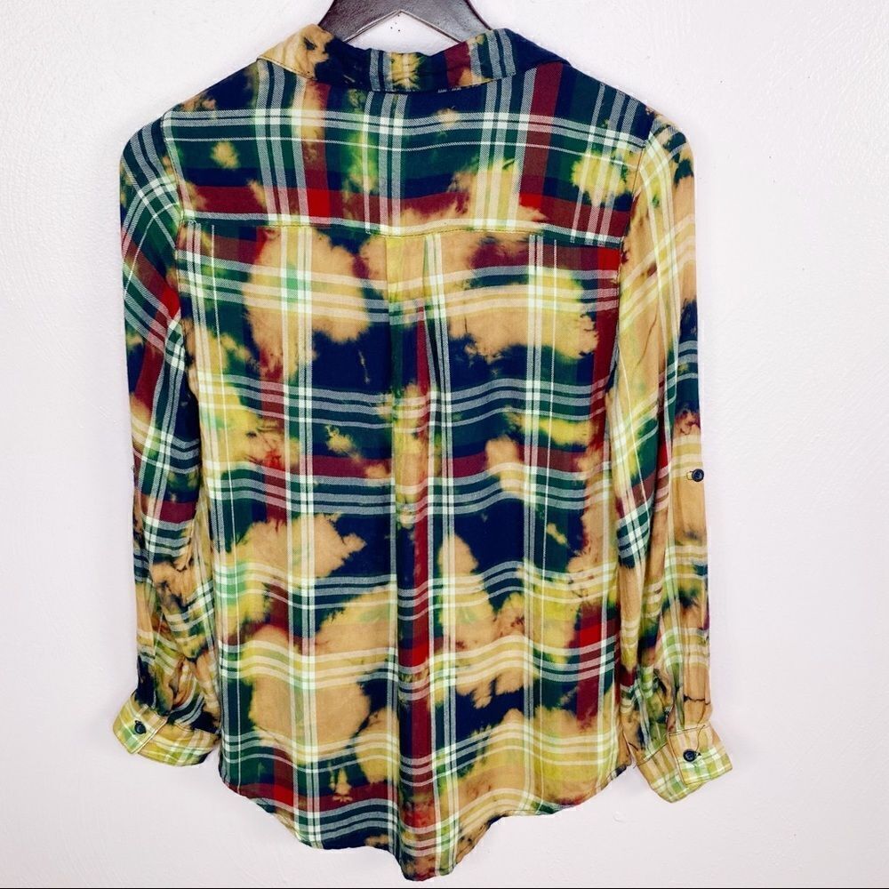 Buttons Bleach Dyed Plaid Flannel Button Front Shirt Peach Small - Picture 7 of 10